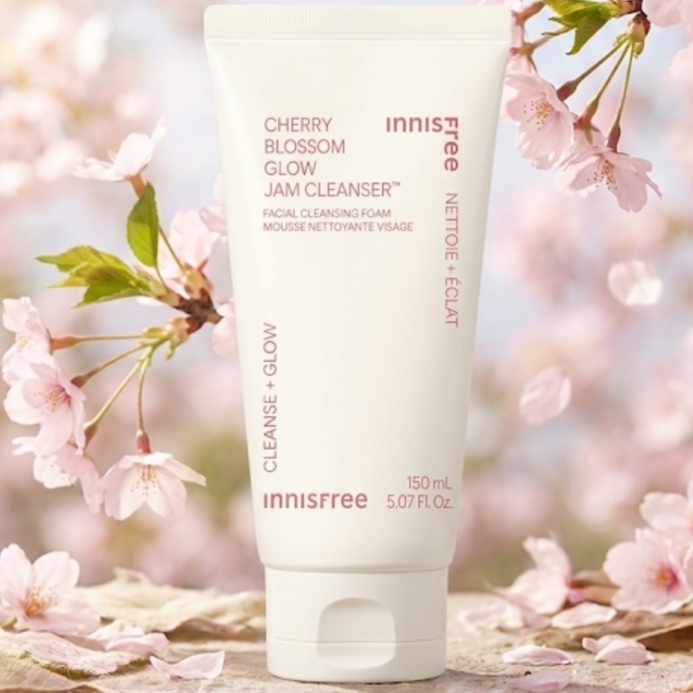 NEW Innisfree Cherry Blossom Glow Jam Cleanser